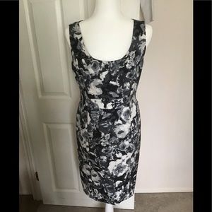 BLACK WHITE & GRAY “HALOGEN” DRESS- SIZE 6